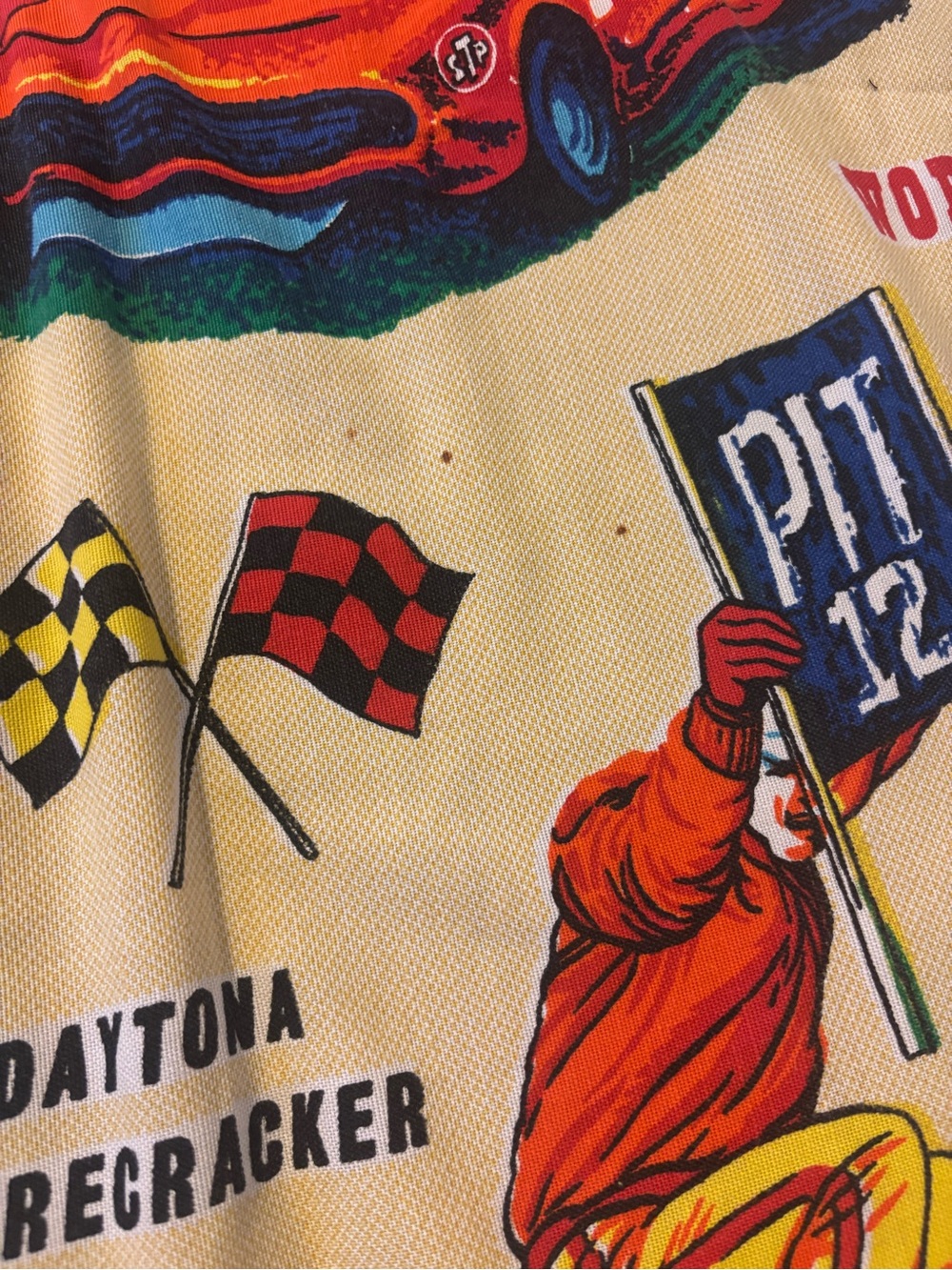Vintage 1970s Sears Perma-Prest NASCAR Winston 500/Daytona Firecracker Fabric - Picture 12 of 14